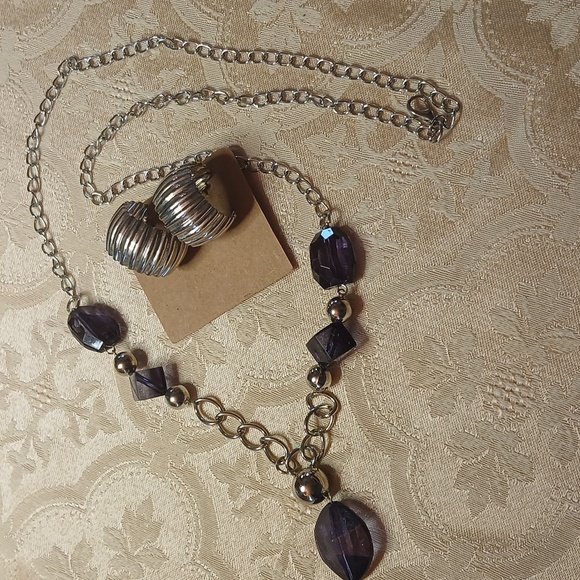 Jewelry Lot Wearable Pieces - Picture 16 of 16